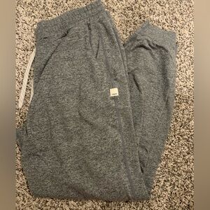 Vuori performance joggers size small